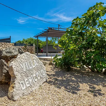 Vila Depicolo Vrh (Krk)